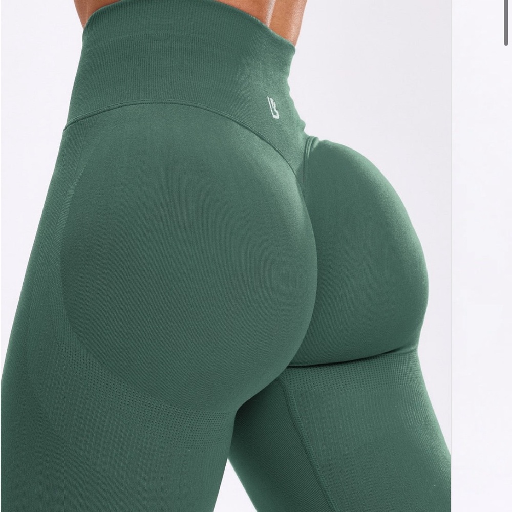 BuffBunny Seamless Miracle Leggings